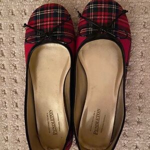 Plaid shoes